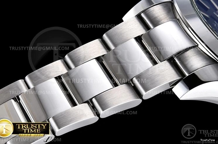 0226 Stretchable ROLMIL029B – Milgauss 998